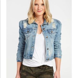 NWT Moon River Distressed Denim Jacket